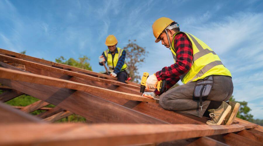 Expert new roof installation services in Virden, IL
